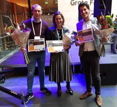 20190926_dna_award.jpg