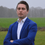 Foto CV-min (2).png